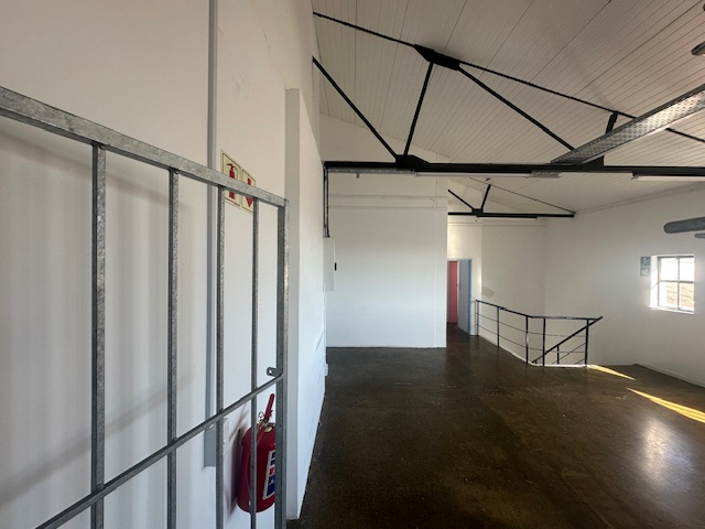To Let commercial Property for Rent in Maitland Western Cape